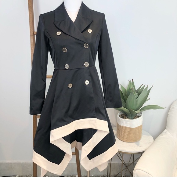 Elisabetta Franchi Jackets & Blazers - 𝅺ELISABETTA Franchi Black/Cream high-low Trench Coat size S